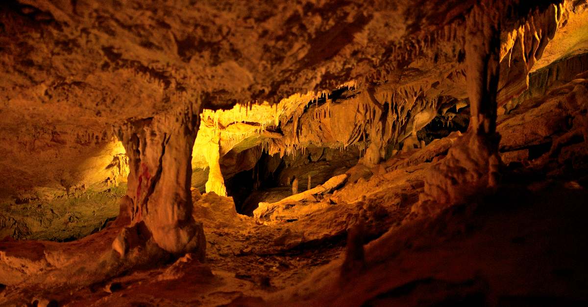 Découvrir les grottes San Marca - Ibiza