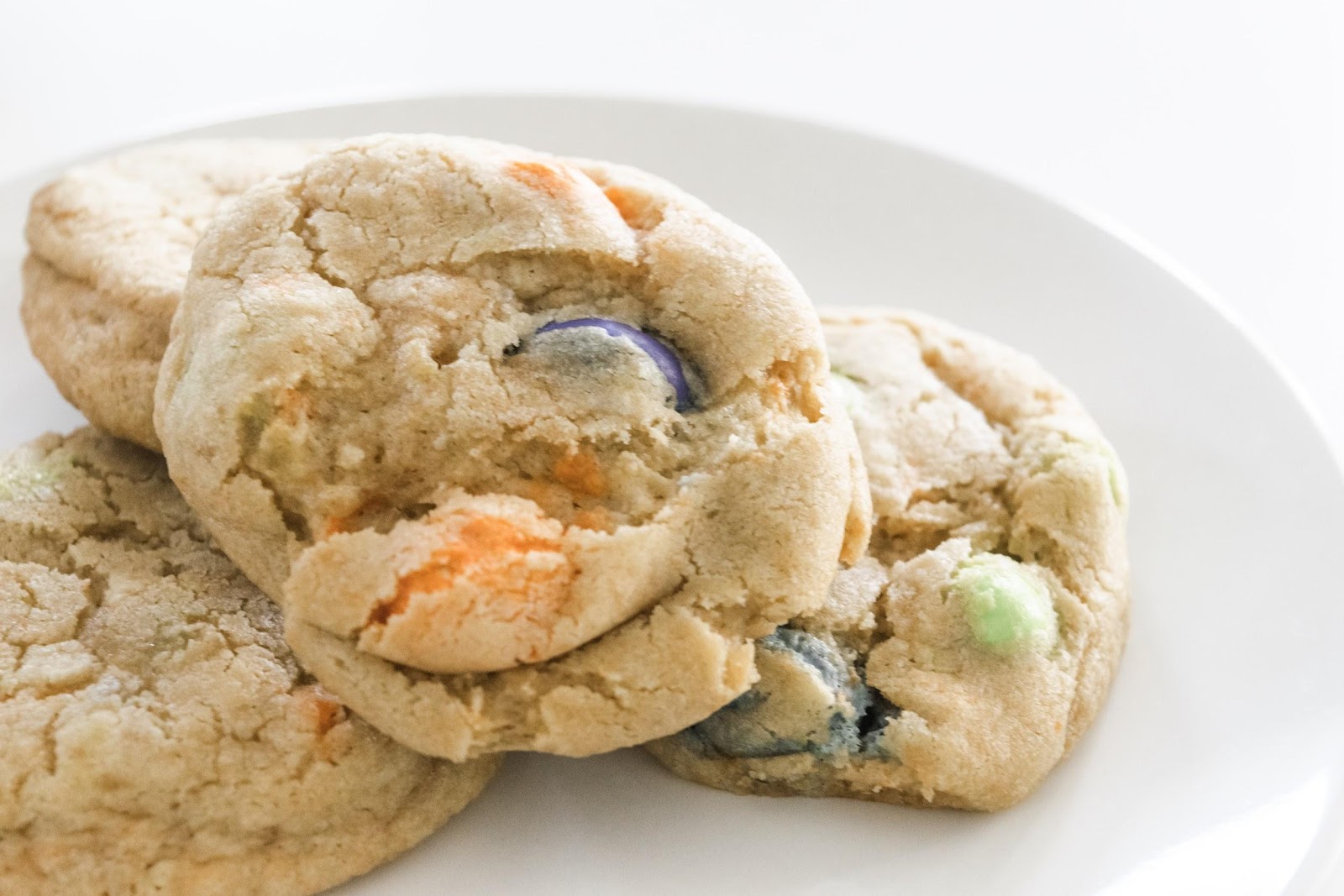 Mason Jar M&M’S Ghoul Cookies