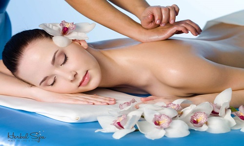 Massage là liệu pháp thư giãn và chăm sóc sức khỏe
