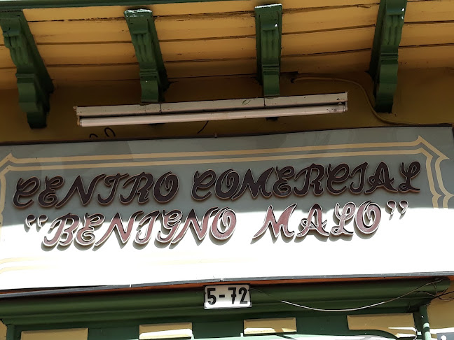 Comentarios y opiniones de Comercial "Benigno Malo"
