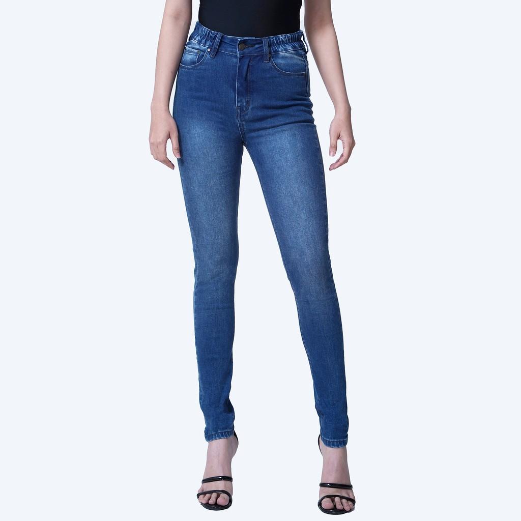 Đa dạng quần jean nữ cho bạn đọc lựa chọn