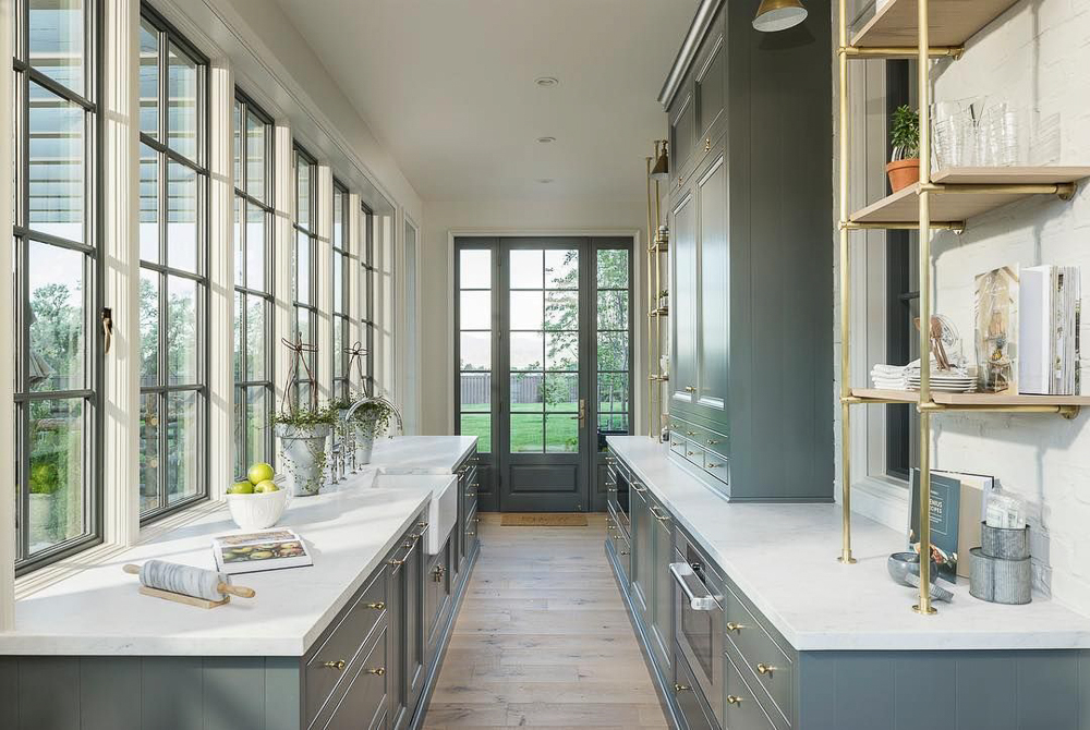 small kitchen ideas - include preparation area