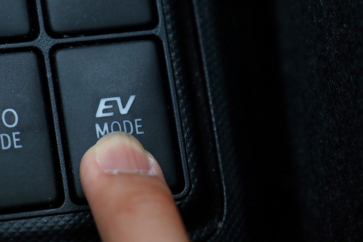 EV-mode-for-hybrid-cars