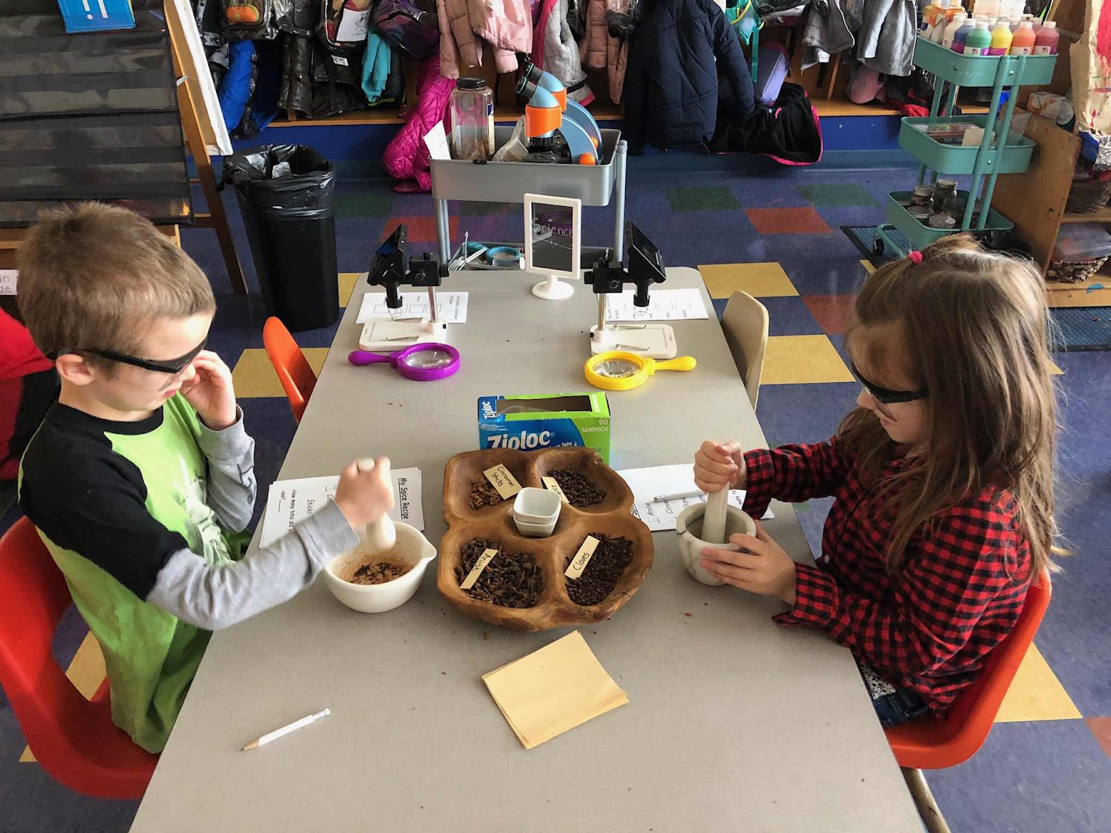 Inquiring Minds: Mrs. Myers' Kindergarten: How and Why We Celebrated  International Dot Day!