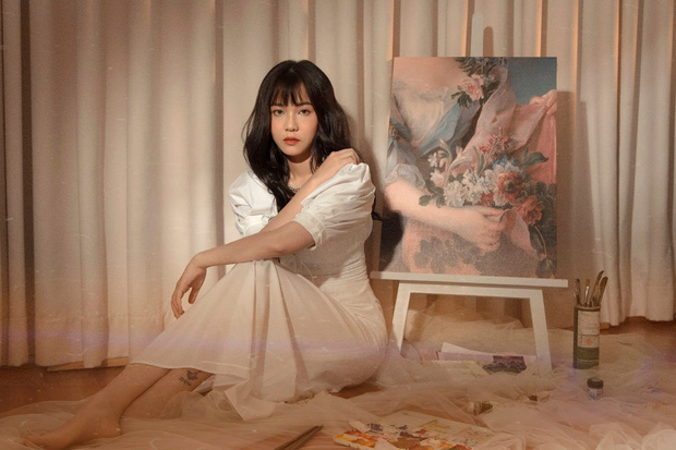 Misthy bén duyên với nghiệp stream thông qua một người anh nhận ra được tiềm năng của cô nàng