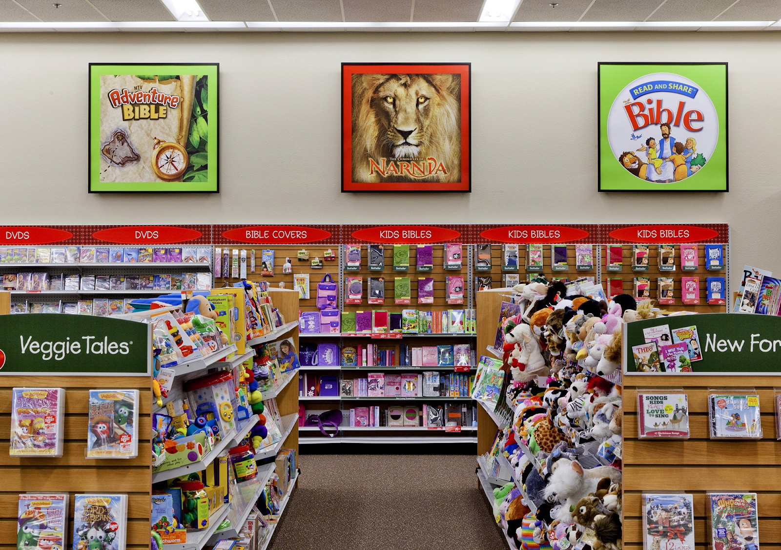 8 Visual Merchandising Challenges and How to Overcome Them [PHOTOS] - Vend  Retail Blog