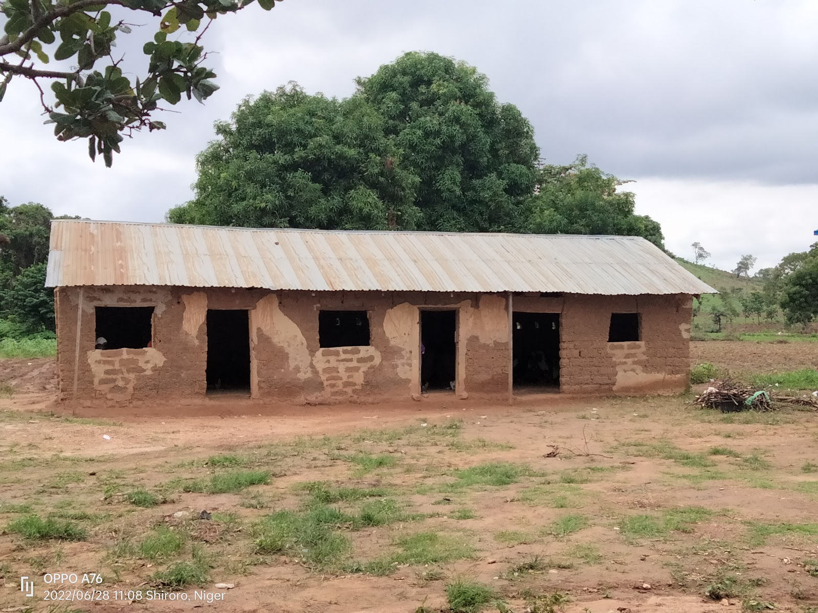 SPECIAL REPORT: In This Niger School, Oddity Prevails 2