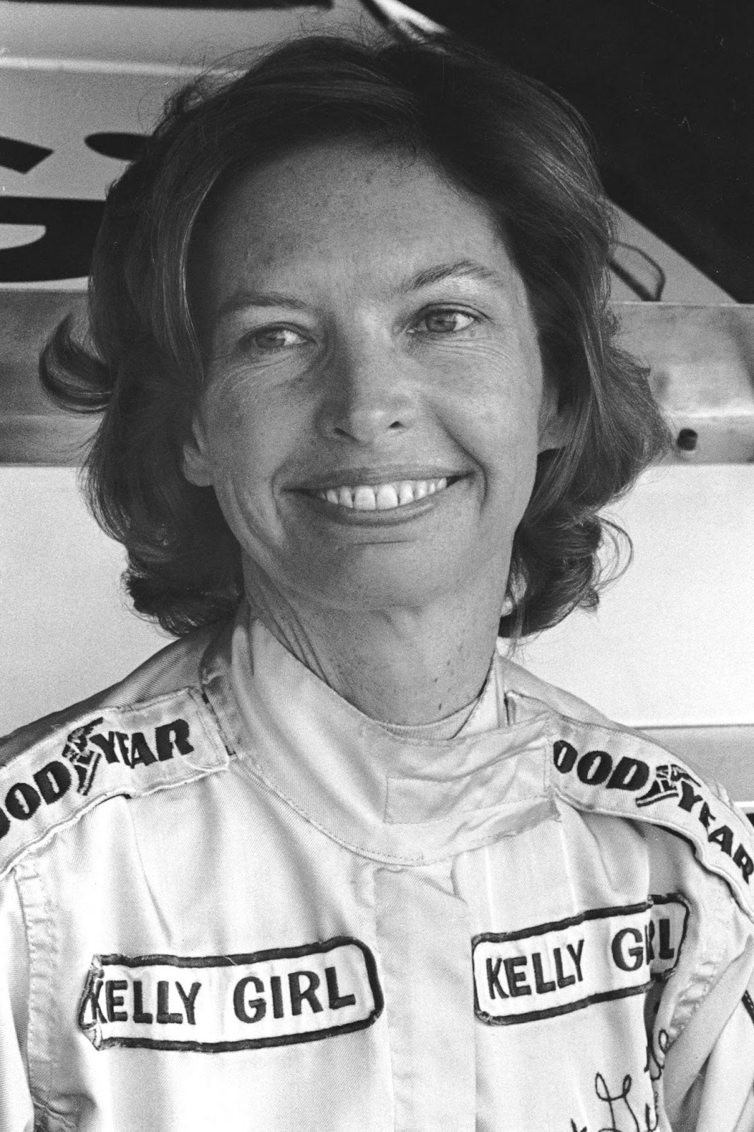 C:\Users\Valerio\Desktop\Janet Guthrie (born March 7, 1938) is a retired professional race car driver.jpg