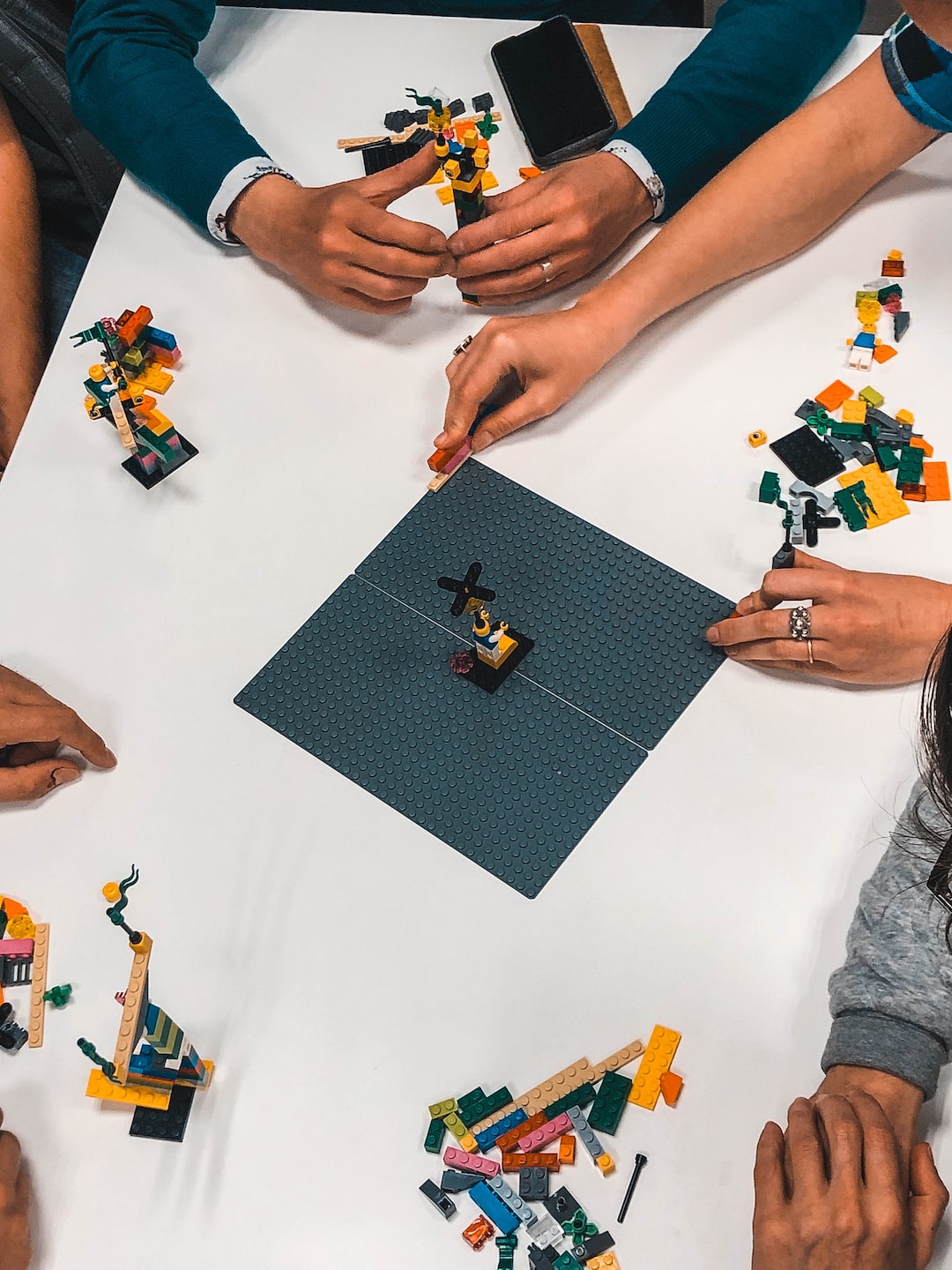 https://unsplash.com/@sebastien_bonneval

