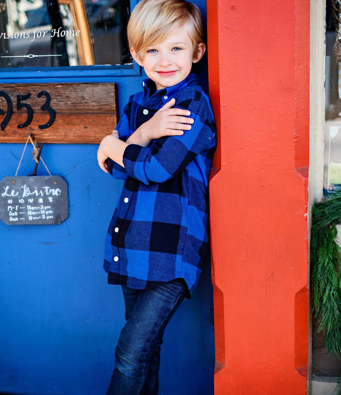 Have you seen the  Abercrombie Kids Holiday Collection? Popular Atlanta Blogger Happily Hughes is sharing her Abercrombie Kids Holiday boy wish list here!