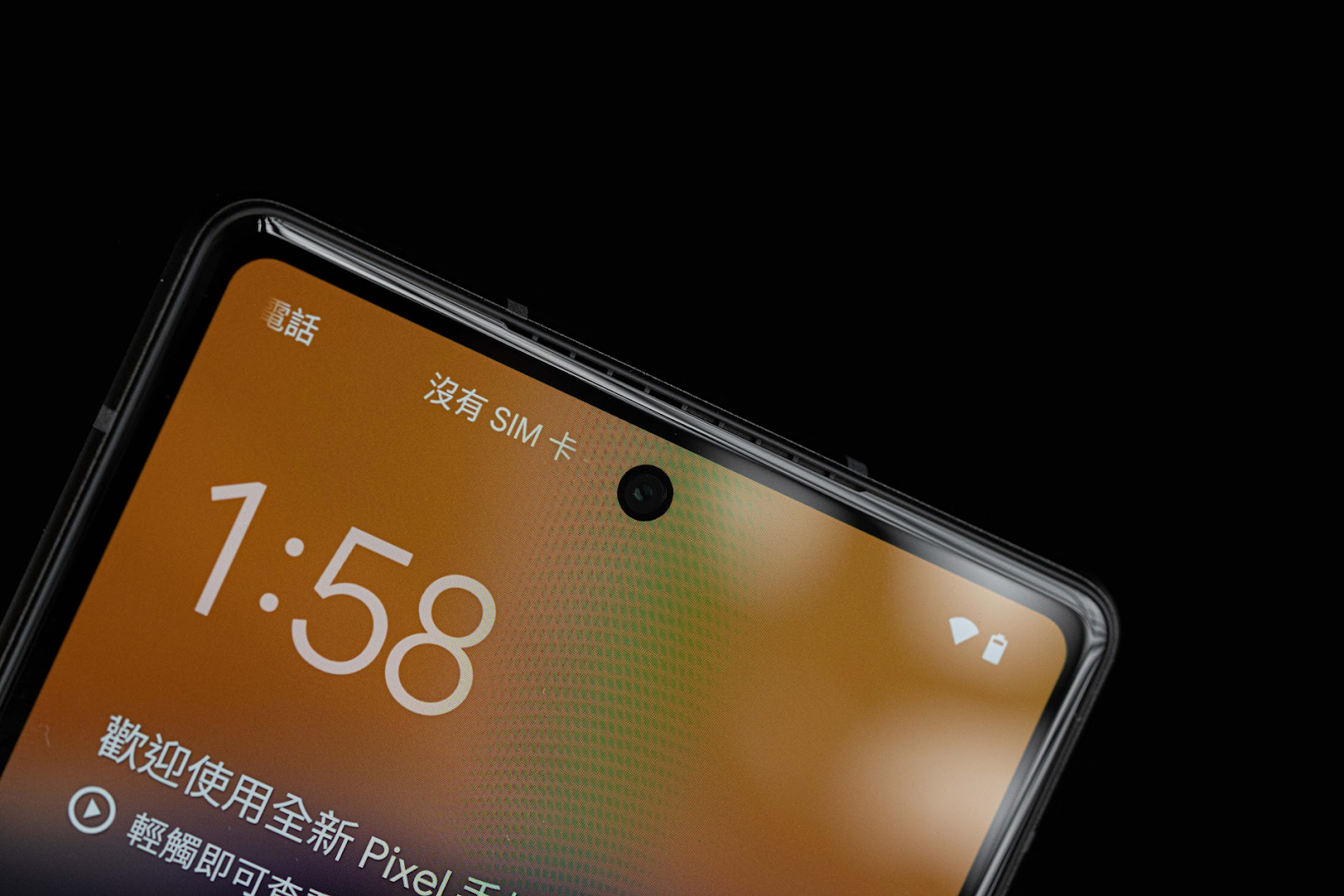 Google Pixel 6a 開箱短評測報告 螢幕數值分享｜Google Tensor、充電實測、eSIM、OIS 光學防手震、Pixel 6 Pro / Pixel 6 ptt｜科技狗 - 5g, 5G 手機, 5G手機, Android 12, google, google pixel, Google Pixel 6a, Google Tensor, PIXEL, PTT, 台灣google, 手機開箱, 科技狗, 開箱, 開箱上手, 開箱評測 - 科技狗 3C DOG