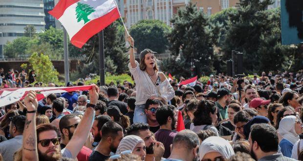 C:\sauvegarde papa\Mes documents\Liban\The revolution is a woman.jpg