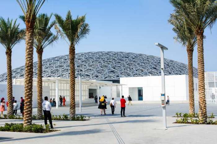 Tour du lịch free & easy Abu Dhabi -Louvre Abu Dhabi