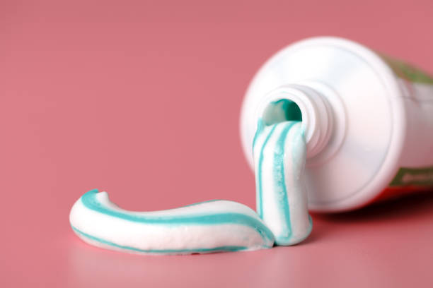 toothpaste 