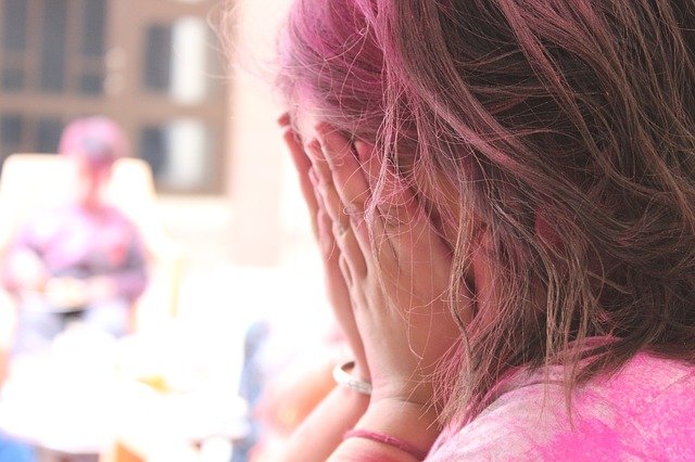 Essay on Holi in hindi 