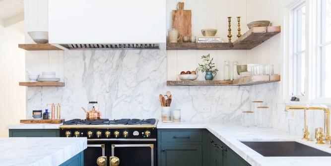 Hate Open Shelving? These 15 Kitchens Might Convince You Otherwise