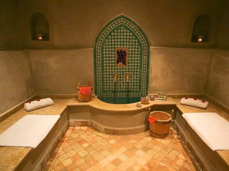 هل الحمام المغربي يبيض؟