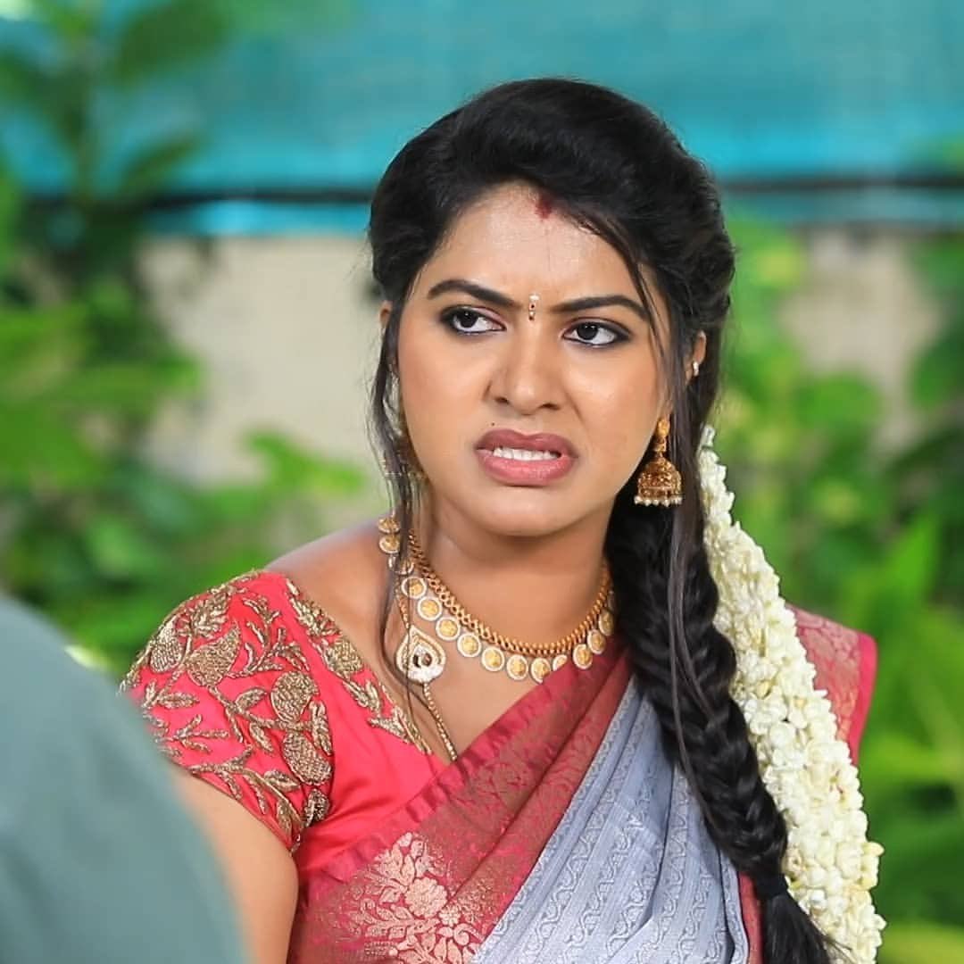 Tamil Serial Actress Rachita Mahalakshmi hot expressions | HD Gallery