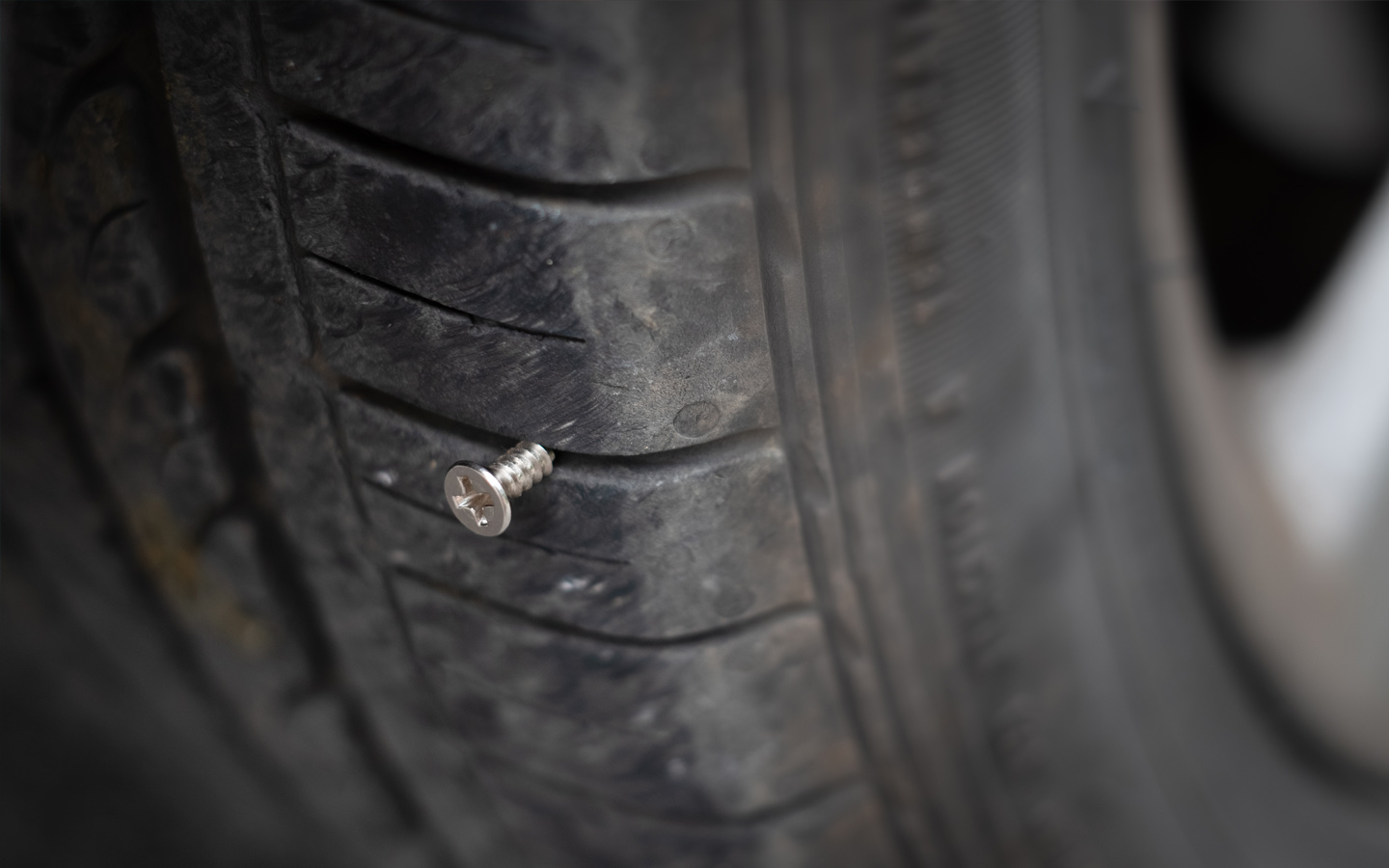 Step-by-step Guide on How to Plug a Leaky Tyre | dubizzle