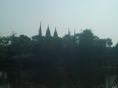 Photos of Shat Mondir