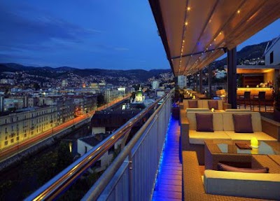 Photos of Shopping Center ETNA