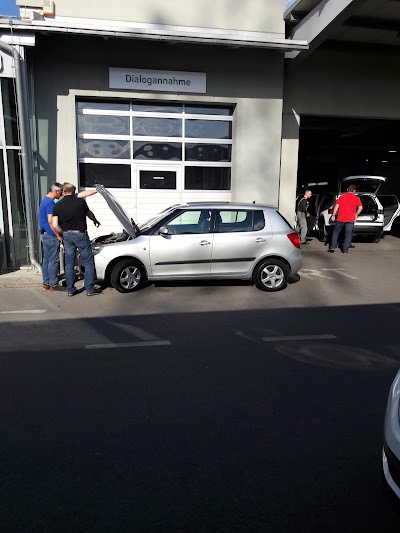 Photos of &Scaron;koda Lindner