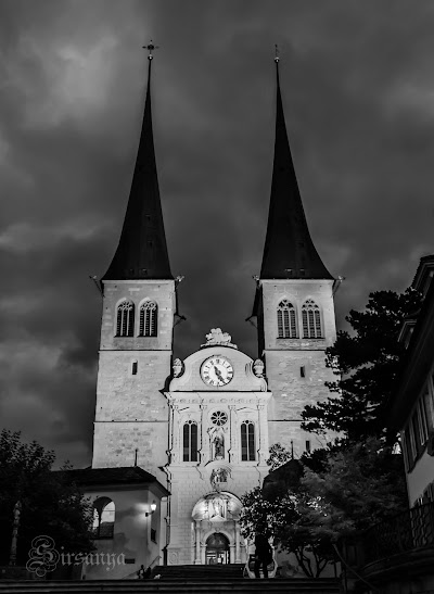 Photos of Hofkiche