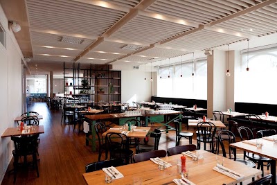 Photos of Plough Hotel
