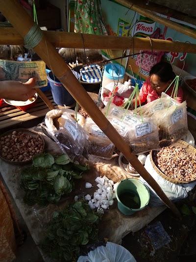 Photos of Myan Aung Market မြန်အောင် စျေးကြီး