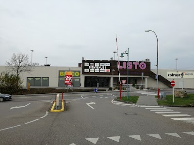 Photos of HiFi International