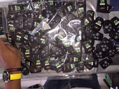 Photos of Keys with chip
