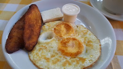 Photos of HOTEL EL RECREO LANQUIN CHAMPEY
