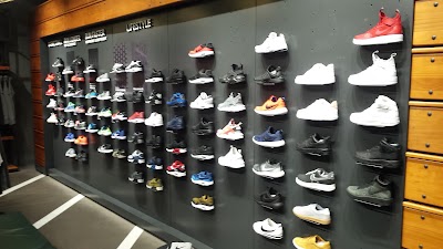 Photos of NIKE Shop