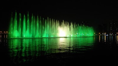 Photos of Sharjah lagoon, Al Majaz Park