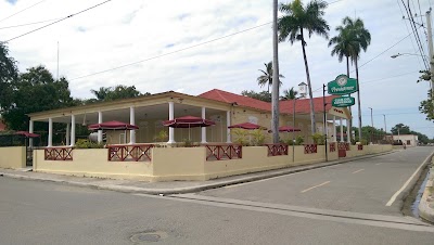 Photos of Club de Comercio Inc.