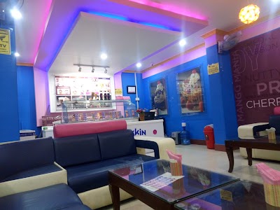 Photos of Baskins Robins