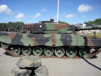 Photos of H&aelig;ren Kampskole K&oslash;ret&oslash;js Historisk Forening