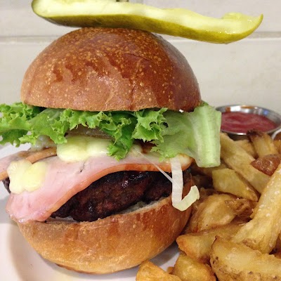 Photos of Maple Ridge Restaurant - Kingfishers Waterfront Bar & Grill