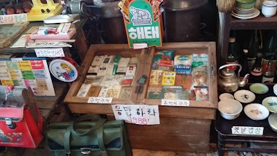 Photos of 추억을나누며