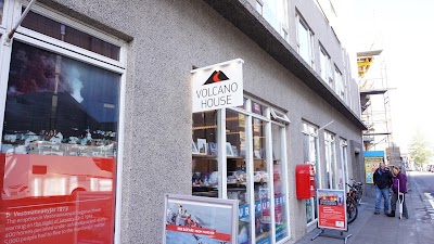 Photos of Volcano House
