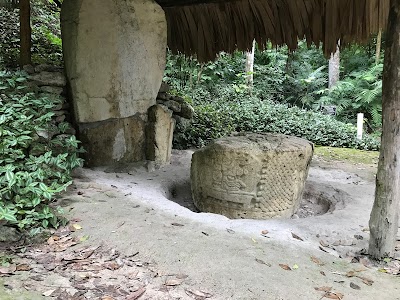 Photos of lll temple or the high priest