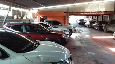 Photos of Parqueo El Cometa