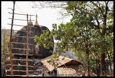 Photos of Kyaukhtetgyi Pagoda