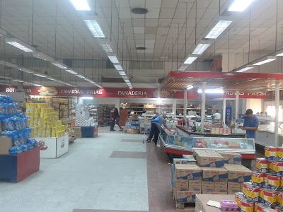 Photos of Maximercado Caceres