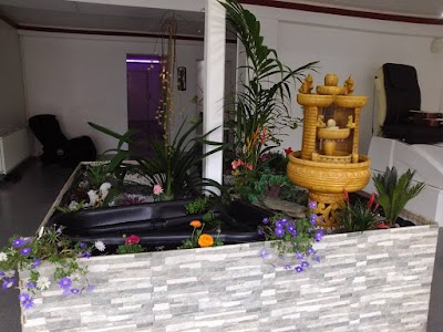 beauty-salon