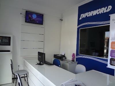 Photos of MAXWORLD FORMA&Ccedil;&Atilde;O PROFISSIONAL