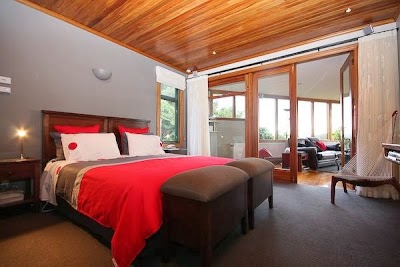Photos of Sails Ashore Lodge