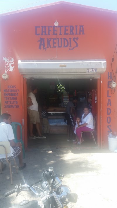 Photos of Cafeteria Akeudis