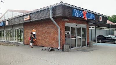 Photos of P&otilde;ltsamaa Maxima