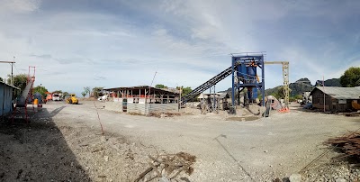 Photos of Gudang PT. HUTAMA KARYA PIP WINI